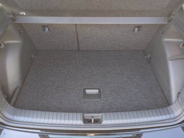 Fahrzeugabbildung SKODA Fabia 1.0 TSI Selection KLIMA LED ALU