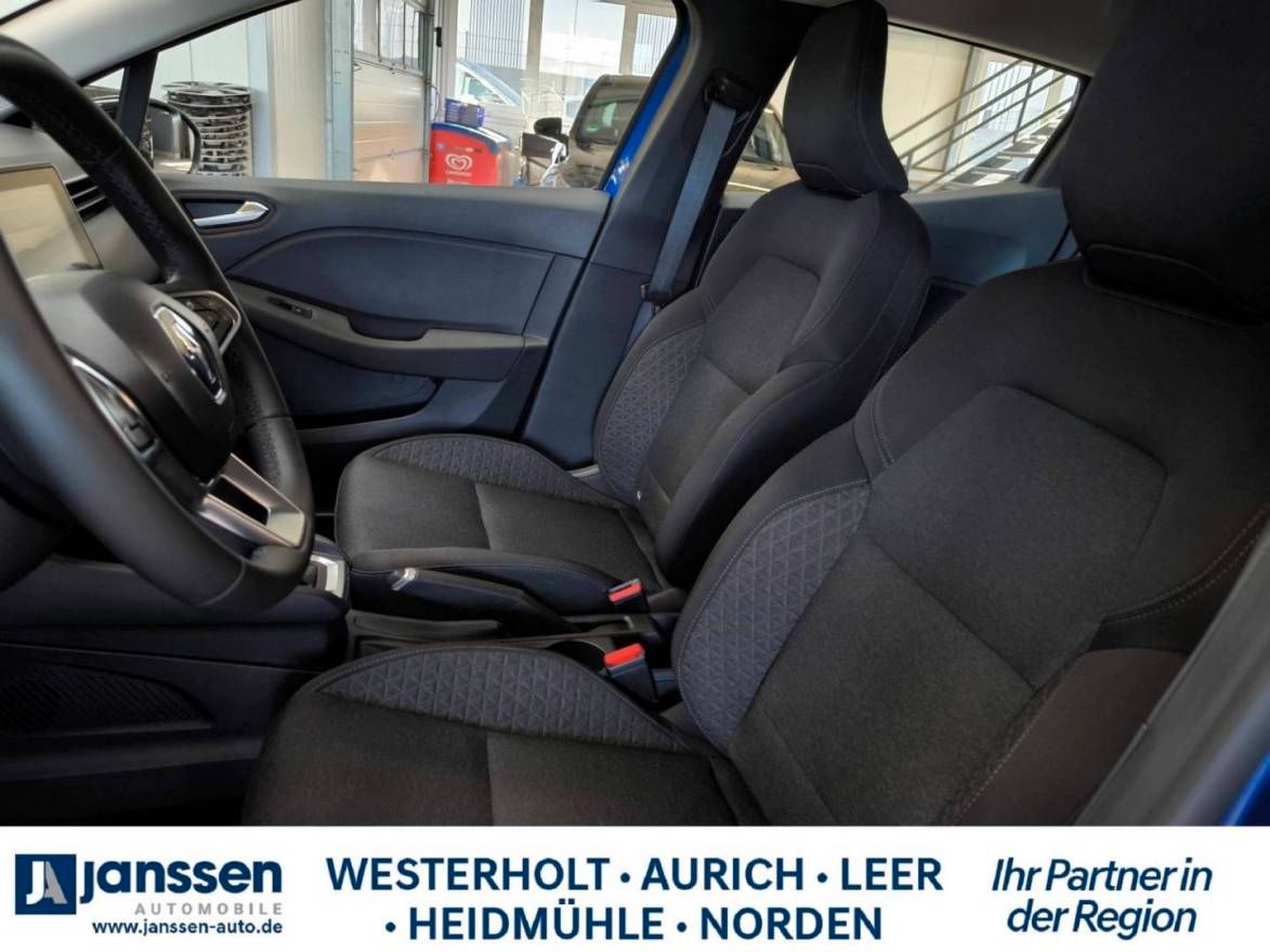Fahrzeugabbildung Renault Clio TCe 90 X-Tronic Evolution