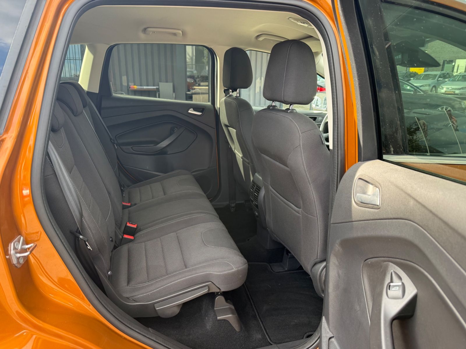 Kuga Sync Edition*2.HAND*EURO-6*NAVI*SCHECKHEFTG