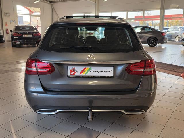 MERCEDES-BENZ C 220 — Foto 7