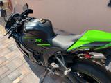 Kawasaki Ninja ZX10R - KAWASAKI ZX10R