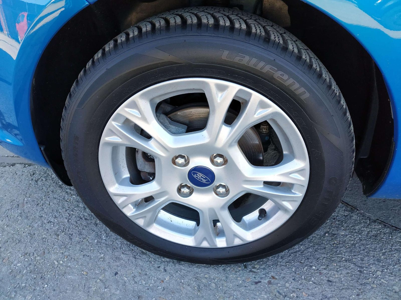 Fiesta 1.0/ TÜV NEU/ wenig KM/ Allwetter-ALU – Bild 9