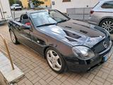 Mercedes-Benz SLK 230  mit AMG  PACKET  1 .  Hand - Mercedes-Benz SLK 230: AMG