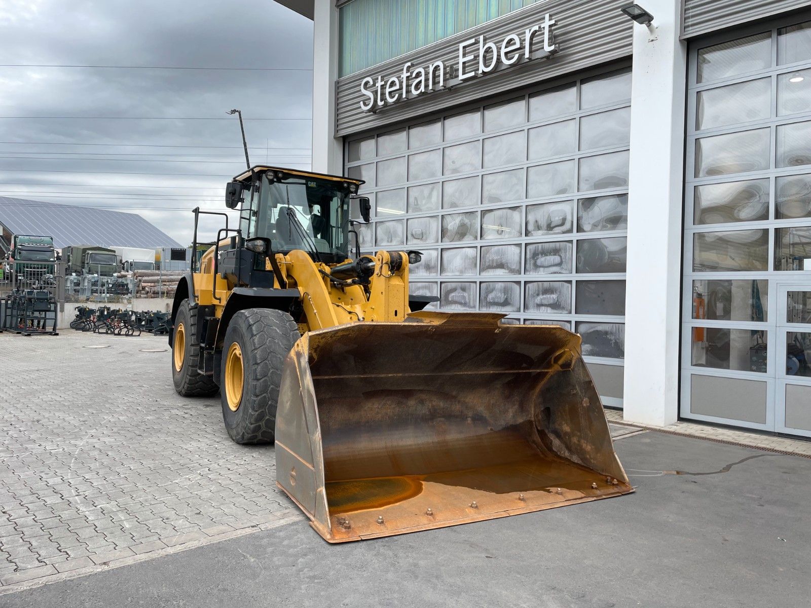 Fahrzeugabbildung CAT 962M / 8.035h / Schaufel