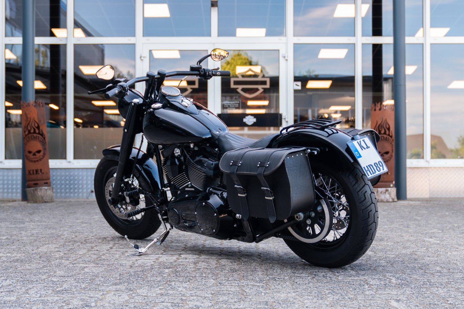 Fahrzeugabbildung Harley-Davidson FLSS SOFTAIL SLIM S 110 cui - Jekill & Hyde