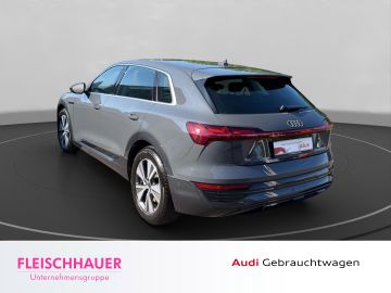 Audi Q8 e-tron - 4