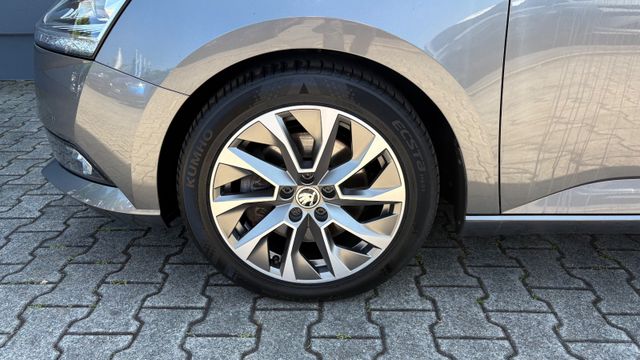 Foto Nummer 9: SKODA Fabia