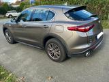 Alfa Romeo Stelvio 2.0 Turbo 16V AT8-Q4 Automatik - Alfa Romeo Stelvio in Hamburg