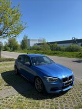 BMW M135i - blaue BMW M135