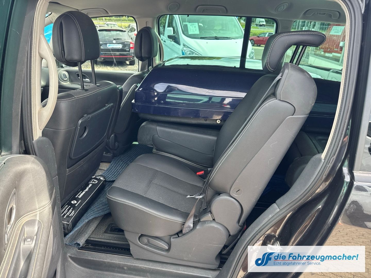Fahrzeugabbildung Renault Espace IV Grand Celsium 2.0 dCi 150 175 FAP *EXP