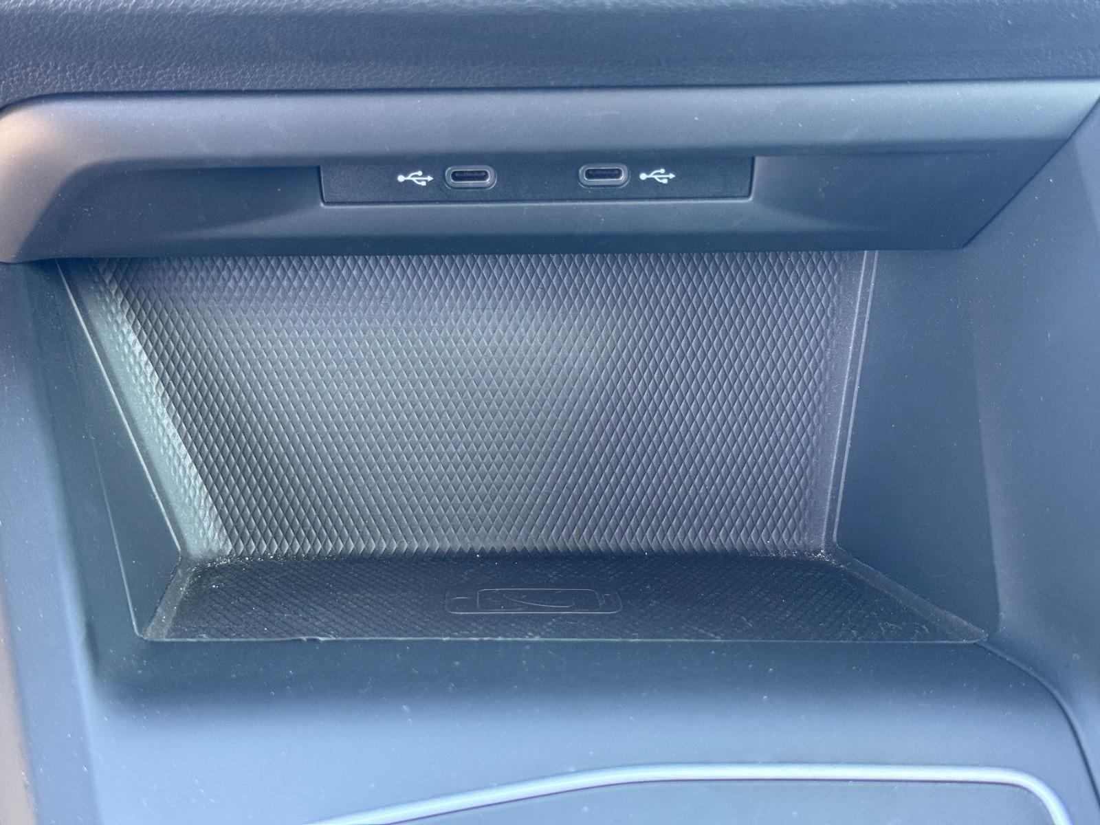 Volkswagen Golf VIII 8 Var. Life ACC Spur Pano Digi-Co Spur, миниатюра 24