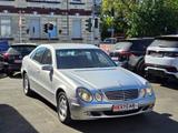 Mercedes-Benz E 220 CDI Classic DPF|Auto|TopZustand - Mercedes-Benz E 220 aus 2004: Cdi
