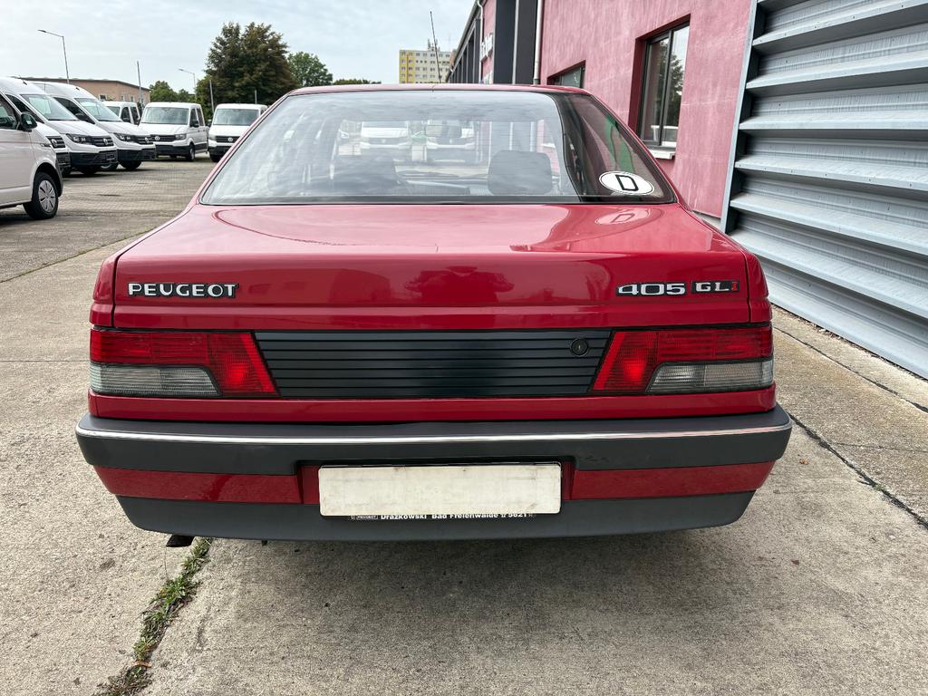 Peugeot 405