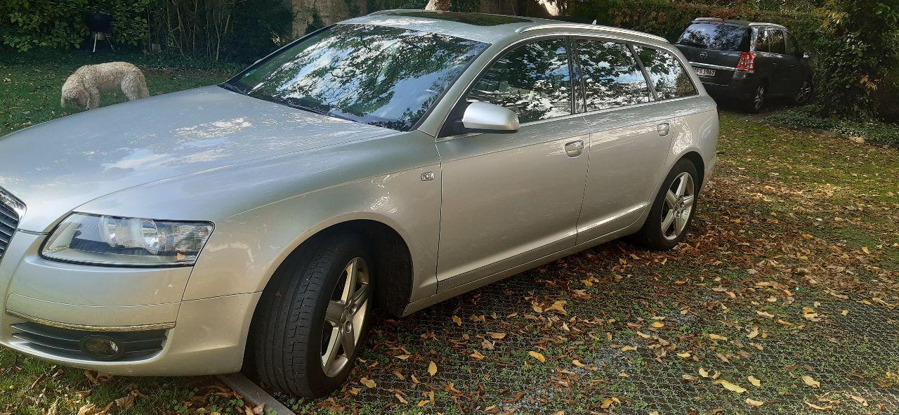 Audi A6 2006 — interior