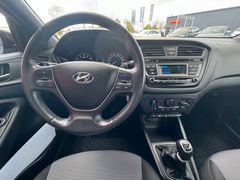 Fahrzeugabbildung Hyundai i20 Passion