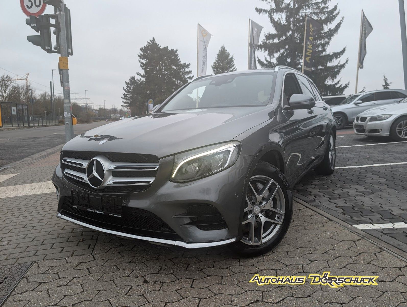 MERCEDES-BENZ GLC 250 d 4MATIC AMG Line. 4x4. NAVI. Kamera