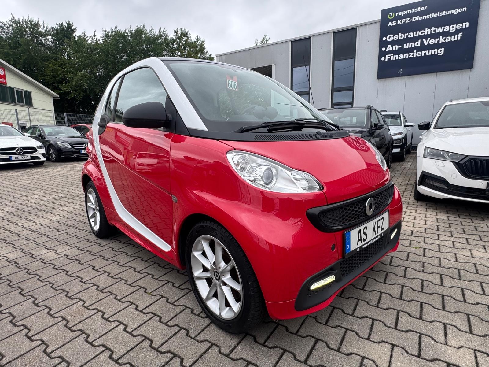 Smart ForTwo 451 PASSION SERVO KLIMA AHK LED SHZ ALU´S