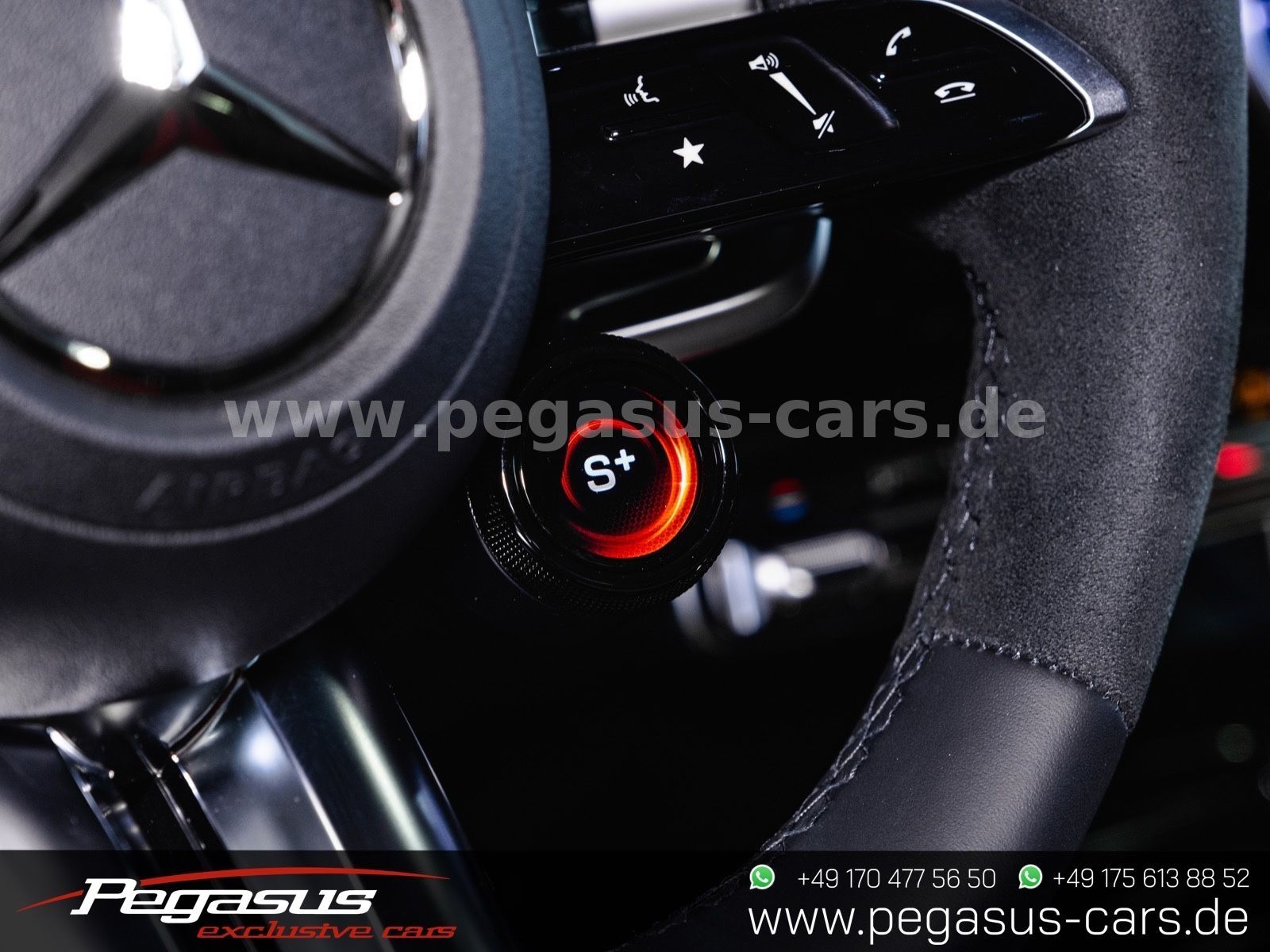 MERCEDES-BENZ A 45 AMG - 36