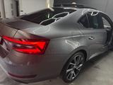 Skoda Superb 2.0 TSI DSG 4x4 SPORTLINE SPORTLINE - Skoda Superb mit Benzin-Antrieb: Limousine, 2.0