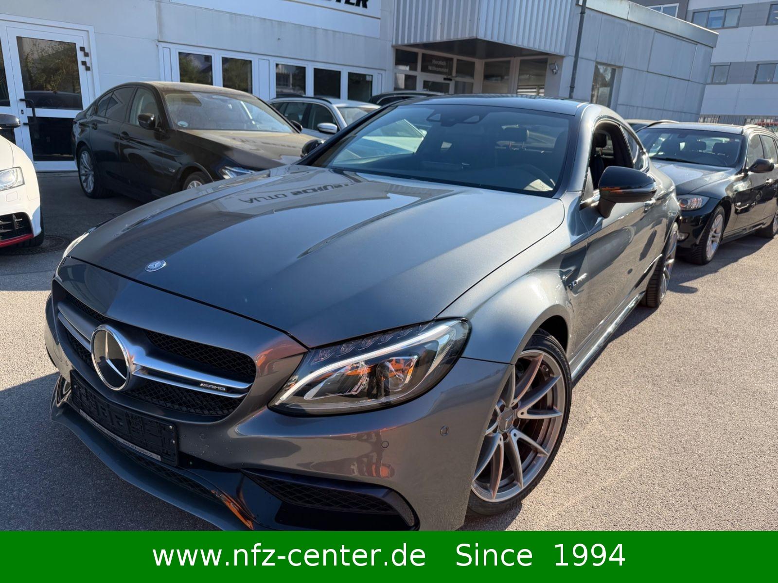 Mercedes-Benz C 63 AMG Coupé V8 Night-Paket Burmester SportAbg