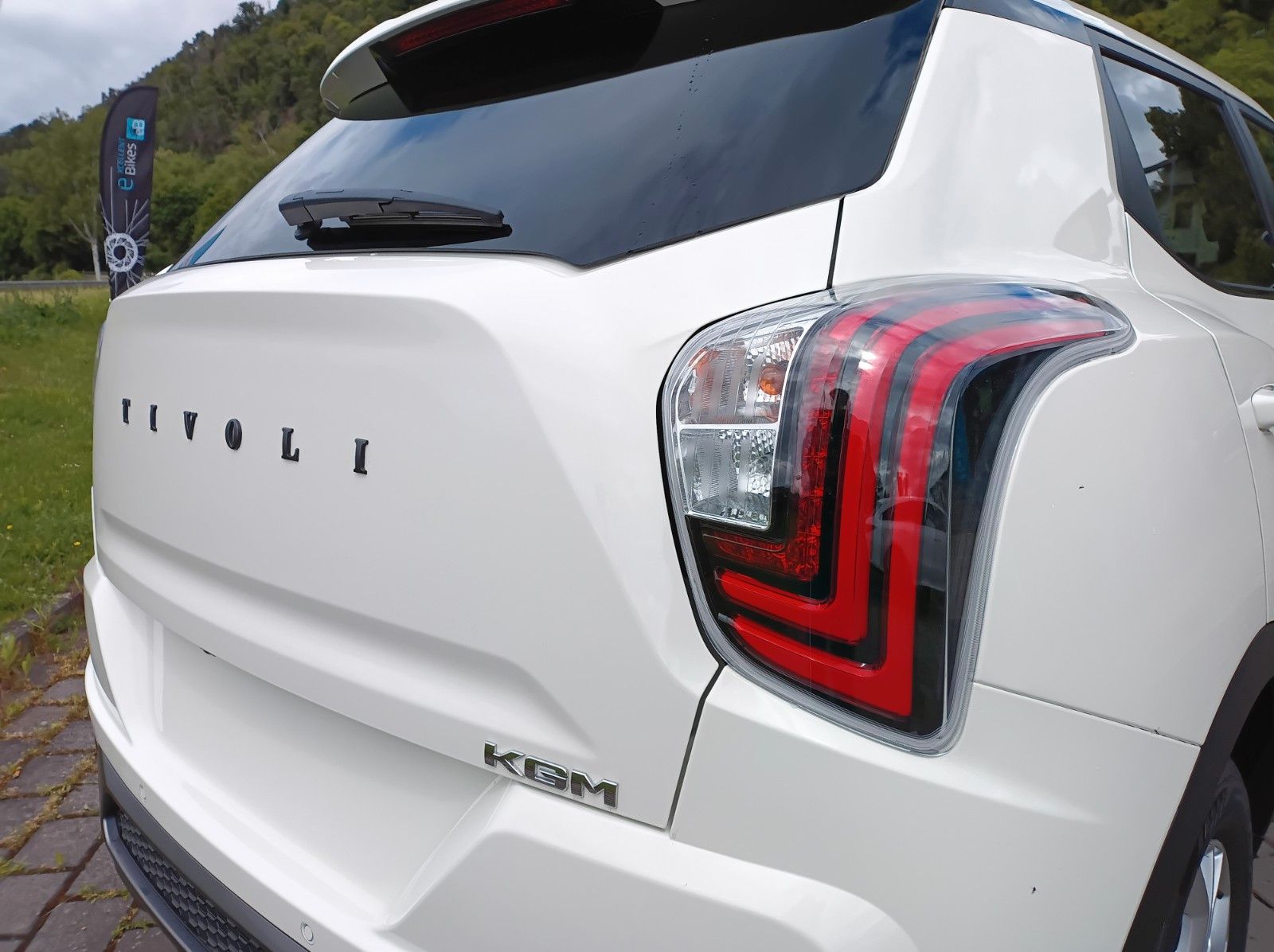 Fahrzeugabbildung KGM TIVOLI NOMAD+SH+KLIMAANLAGE+R.-KAMERA+10.25 ZOLL