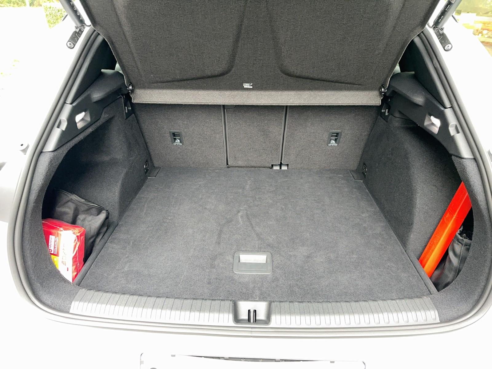 Cupra Terramar 1.5 eTSI Matrix DCC Navi el.HK 360°Kam