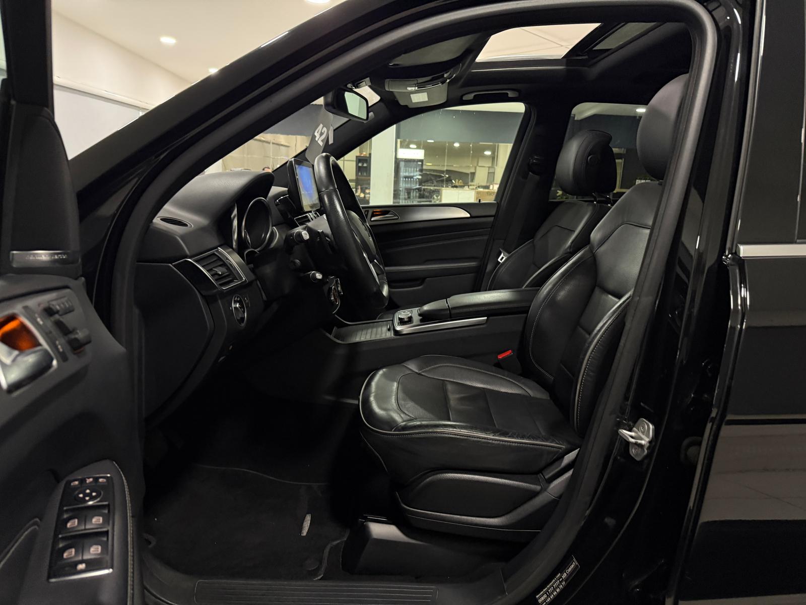 Mercedes-Benz ML 500 BE 4M 7G AMG-LINE*PANO*DISTR*360*AIR.*AHK
