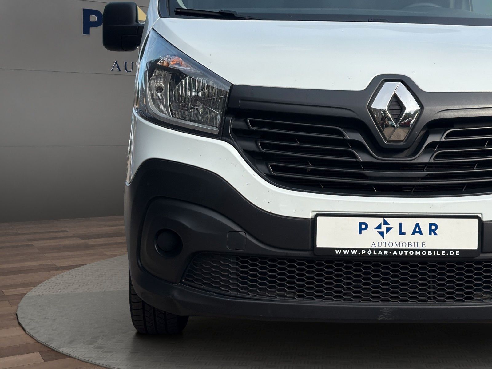 Fahrzeugabbildung Renault Trafic Kasten *3-Sitzer*Werkstattausbau*NAVI