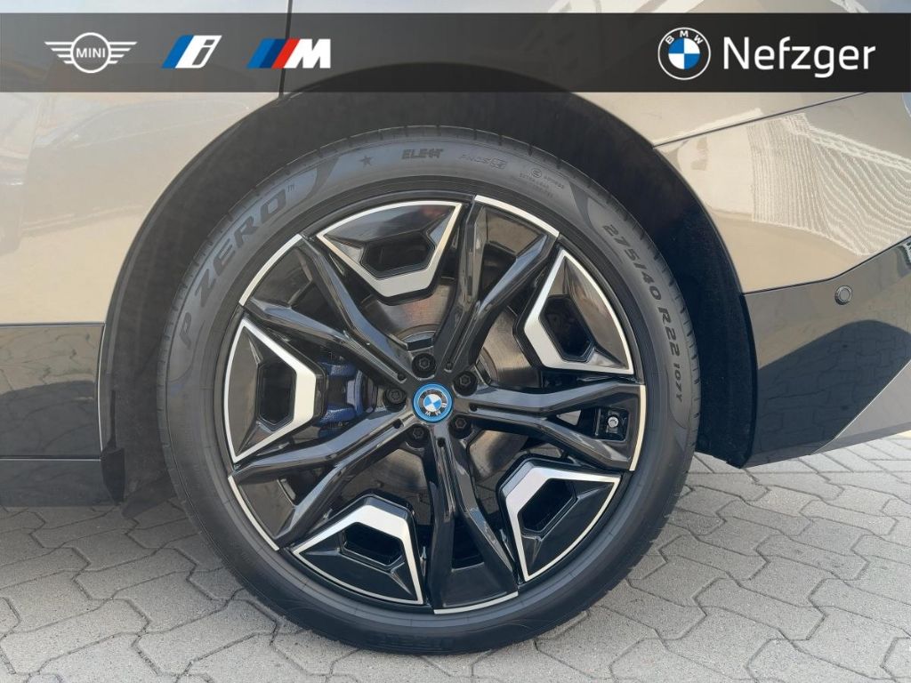 BMW iX - Bild 13