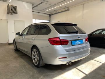 BMW 320 - 4