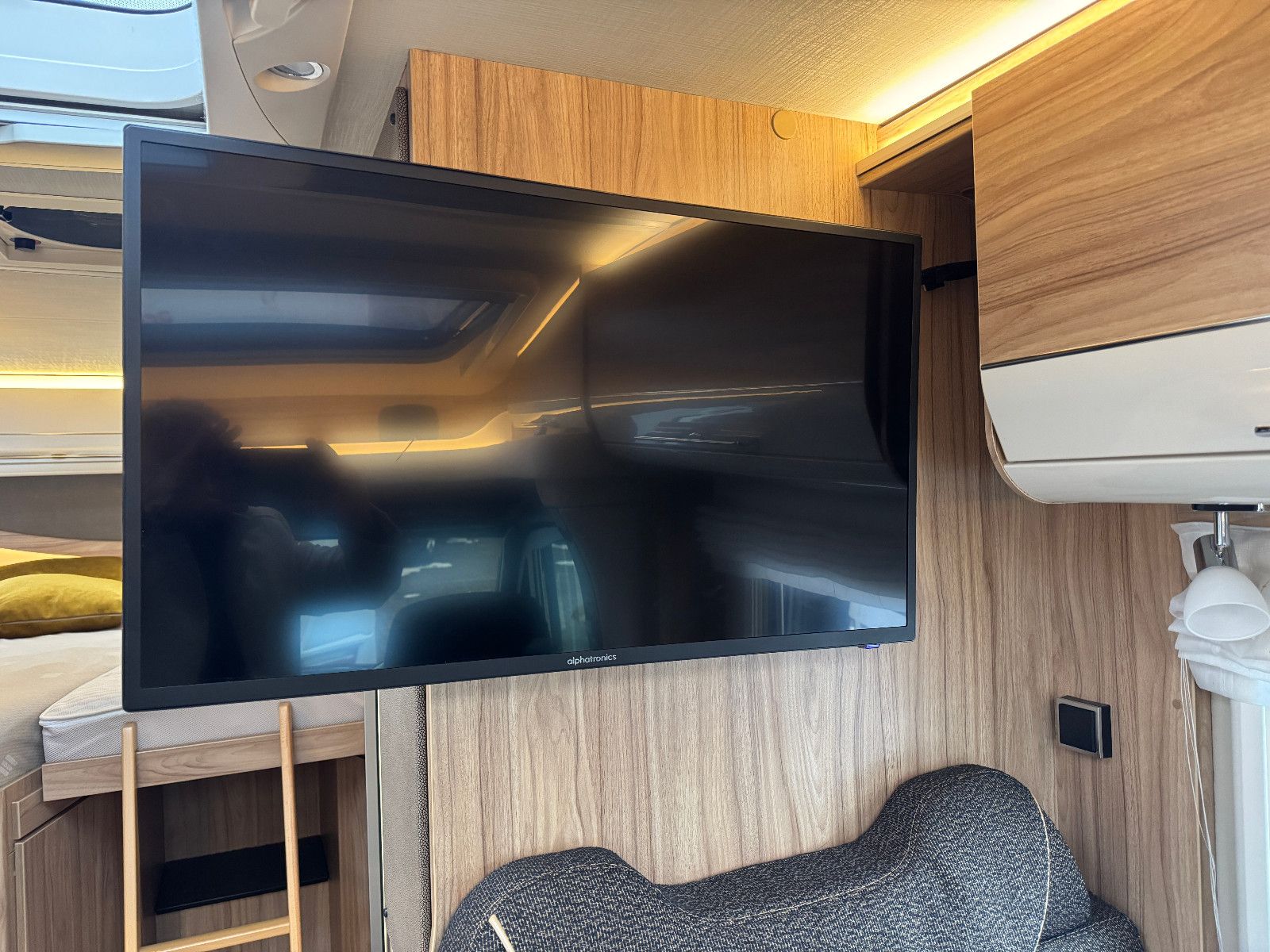 Fahrzeugabbildung HYMER / ERIBA / HYMERCAR ML-T 570 60 EDITION MB SPRINTER 316 CDI 7GT SHZD