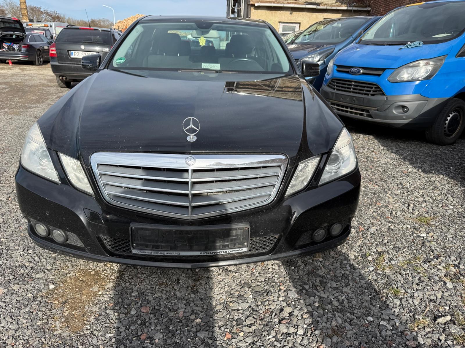 Mercedes-Benz E 220 E Limousine E 220 CDI BlueEfficiency