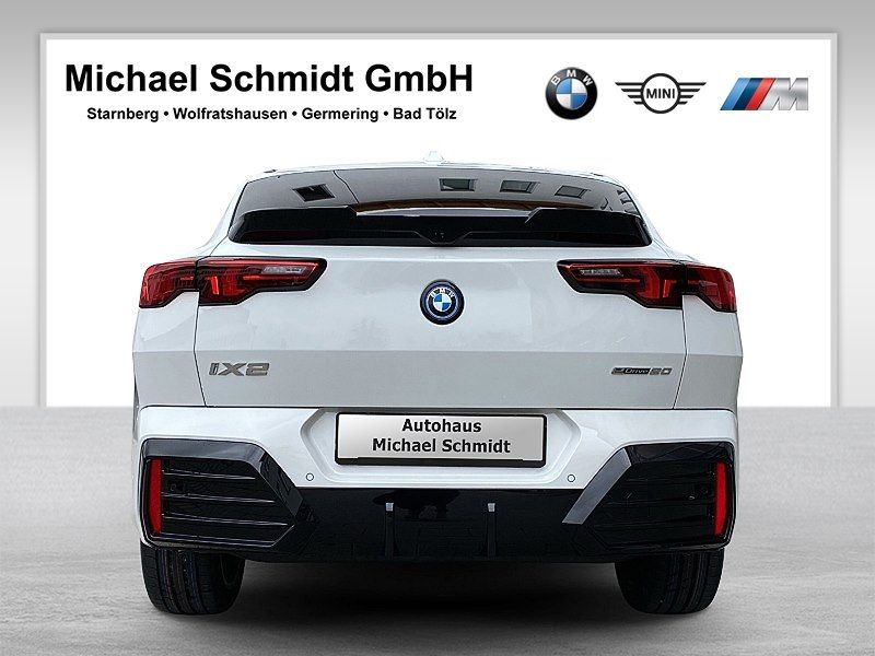 BMW iX2 - Bild 4