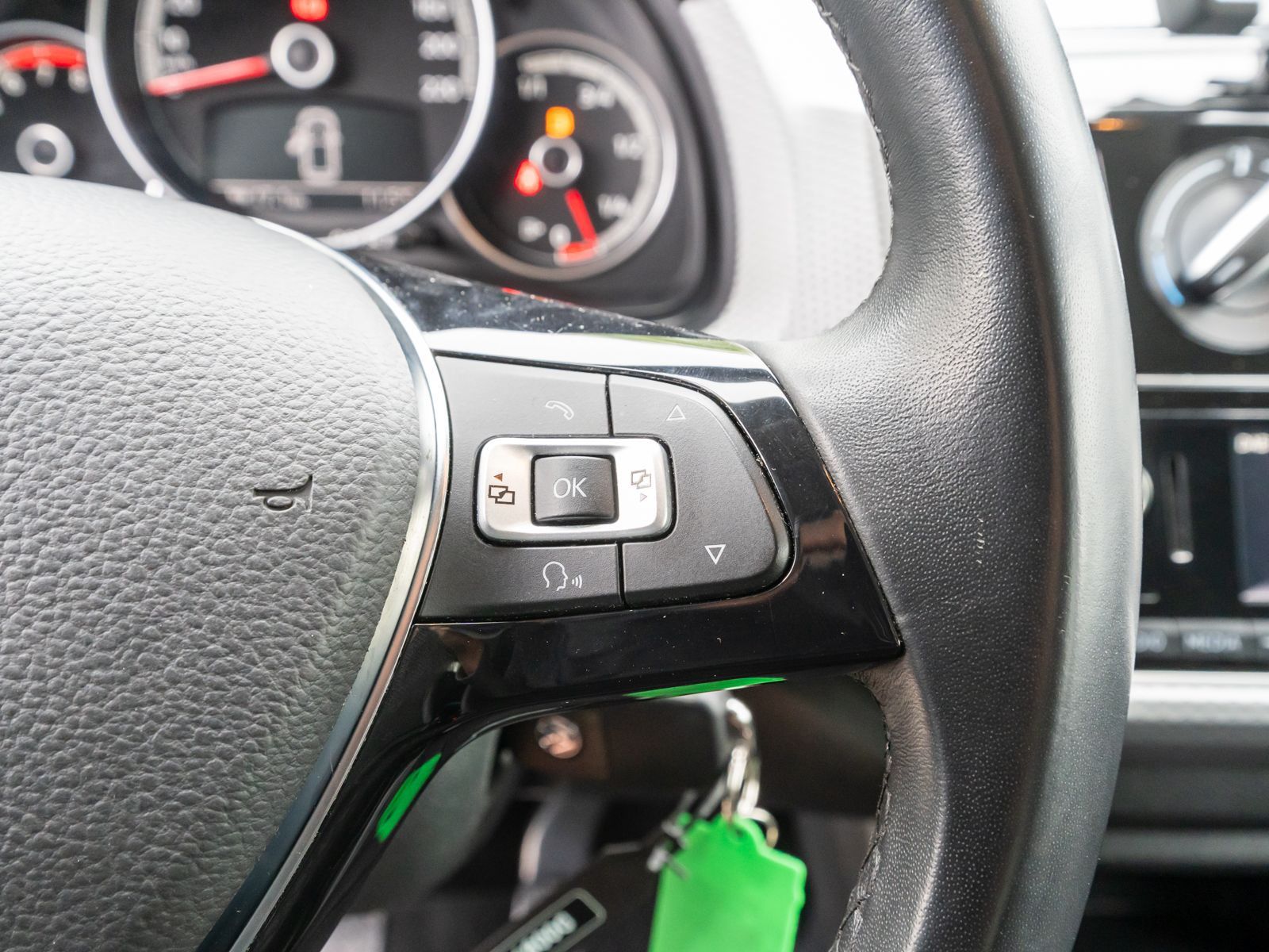 Volkswagen up! - Bild 19