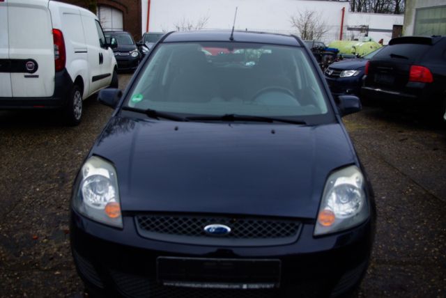 Ford Fiesta Blue