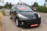 Peugeot 207 SW Outdoor 120 VTi - Peugeot 207 aus 2011: SW