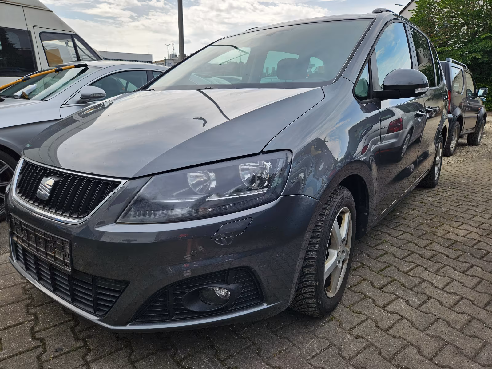 Seat Alhambra Style