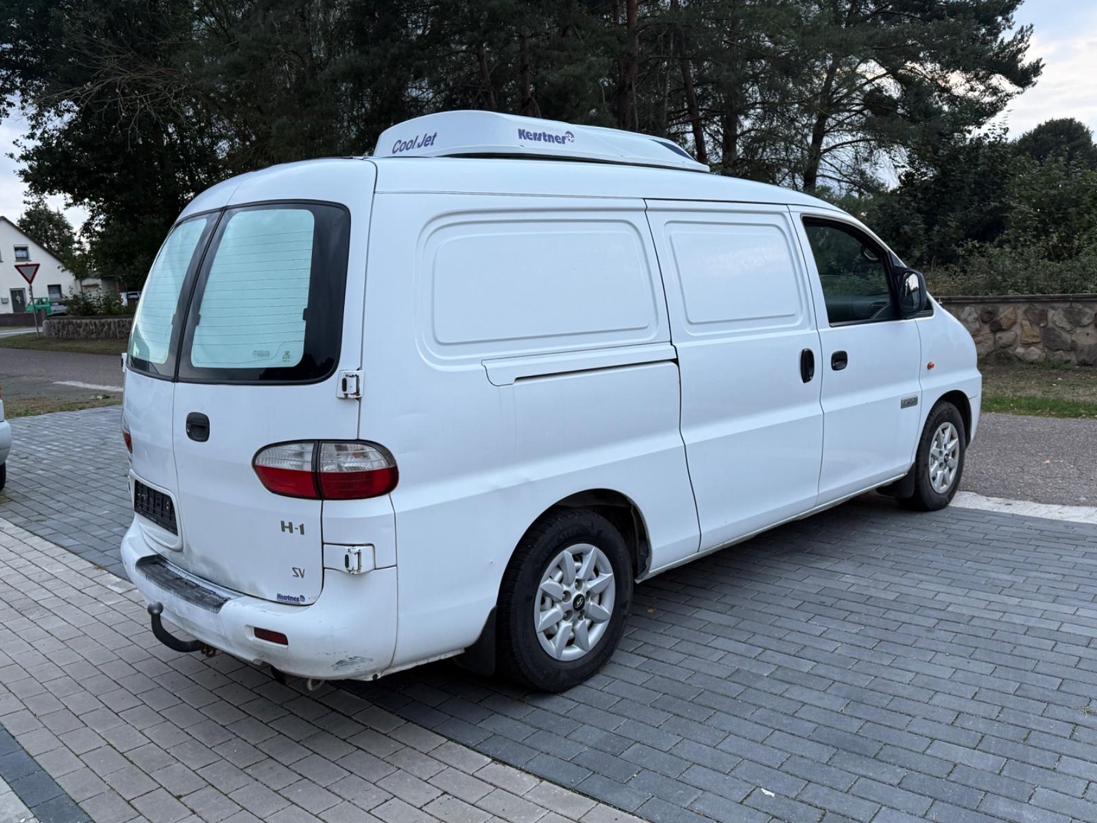 Hyundai H-1