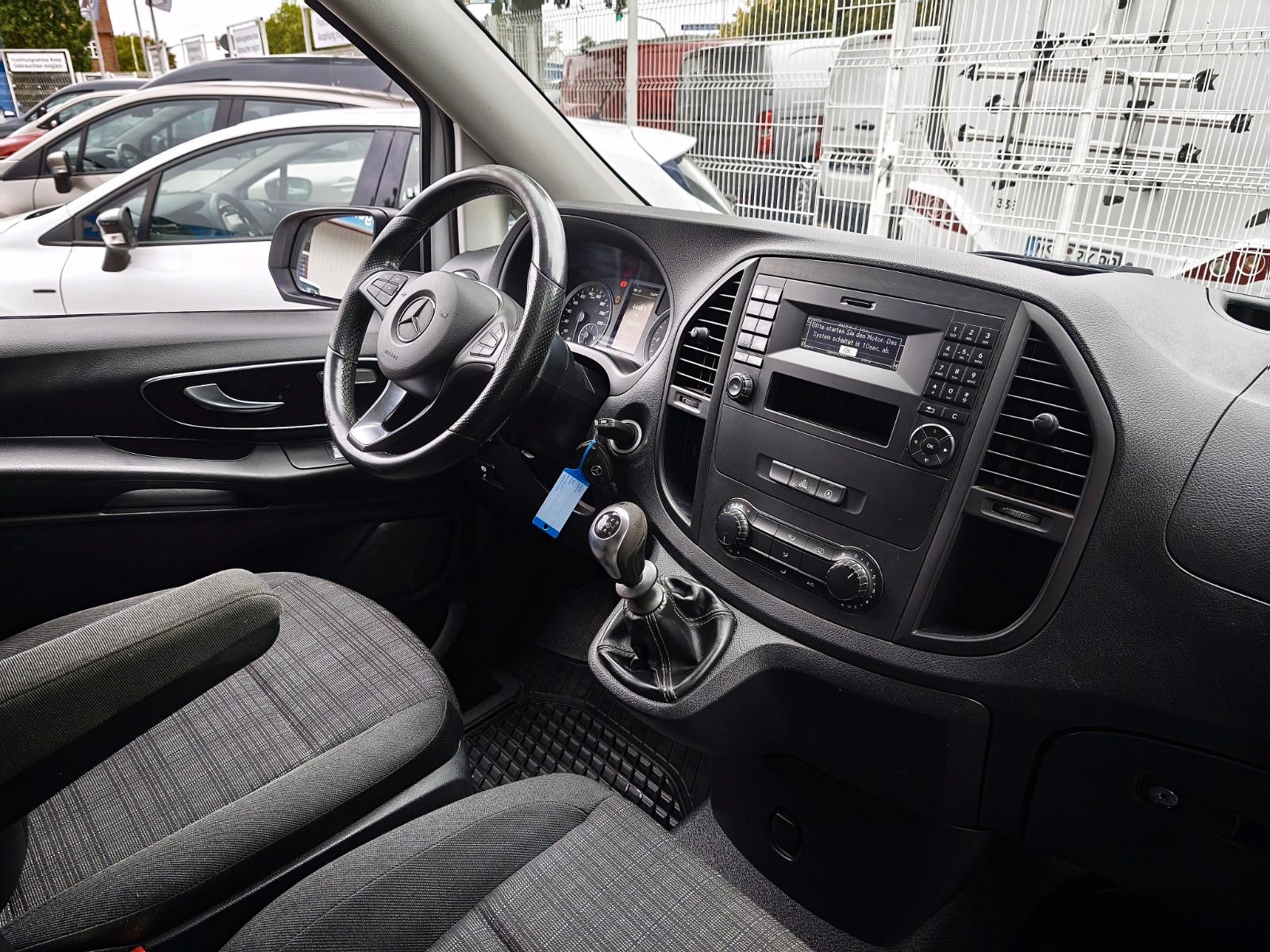 Mercedes-Benz Vito Kasten 114 CDI lang + Klima+Ahk+Regale+PDC