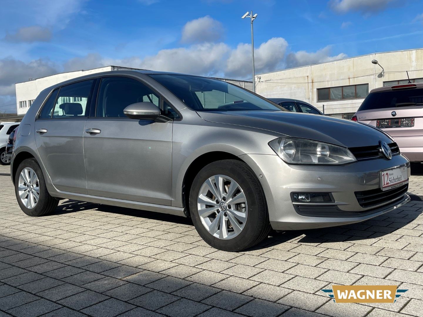 Fahrzeugabbildung Volkswagen Golf VII Comfortline BMT Klimaautomatik