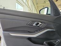 BMW 330 - Vorschau Bild 18
