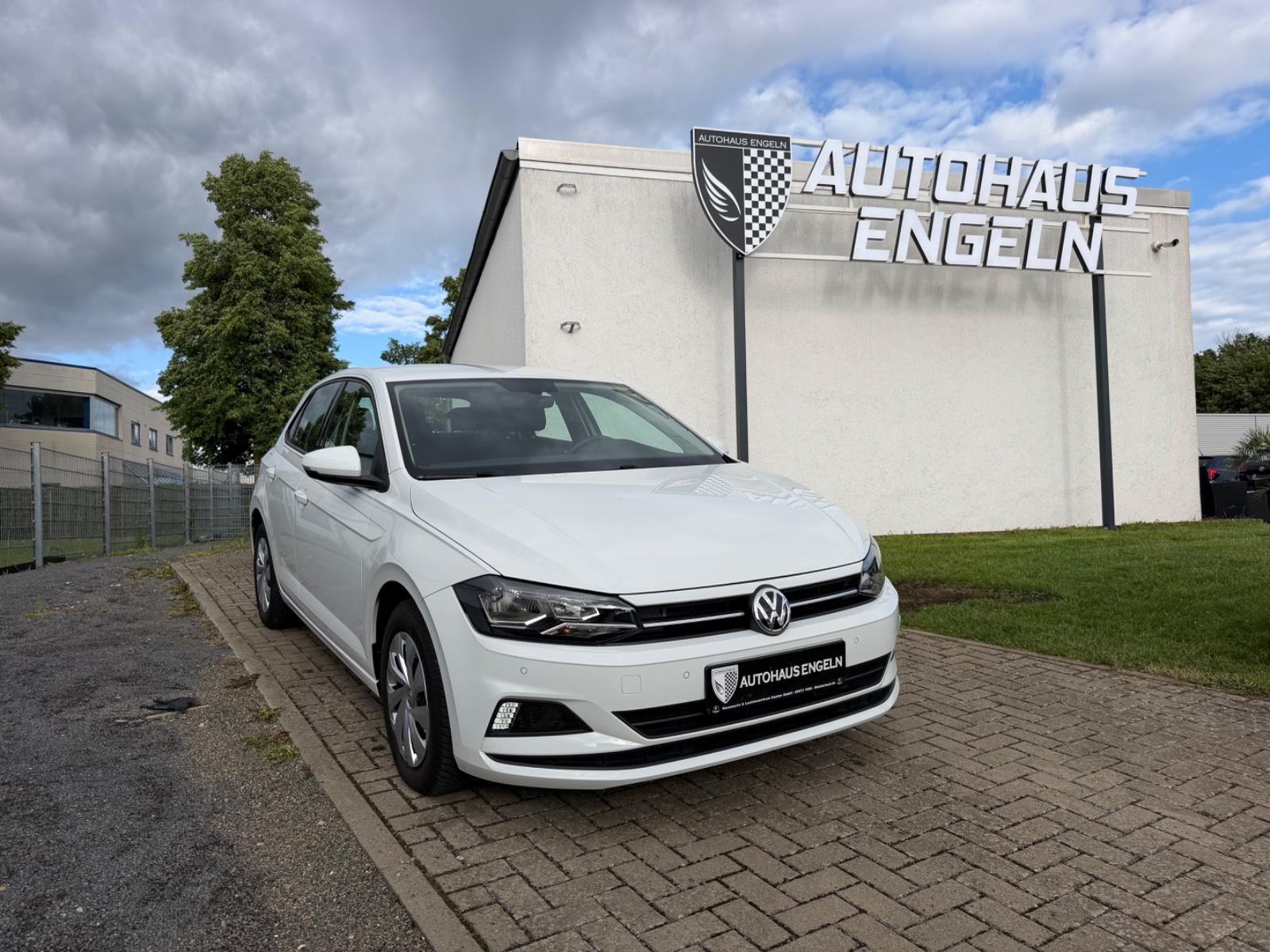 Volkswagen Polo VI Comfortline 1.6 TDI AHK/PDC/NAVI