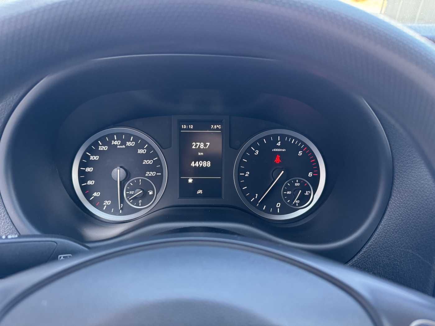 Fahrzeugabbildung Mercedes-Benz Vito 116 CDI Regal Klima Sitzheizung Tempomat