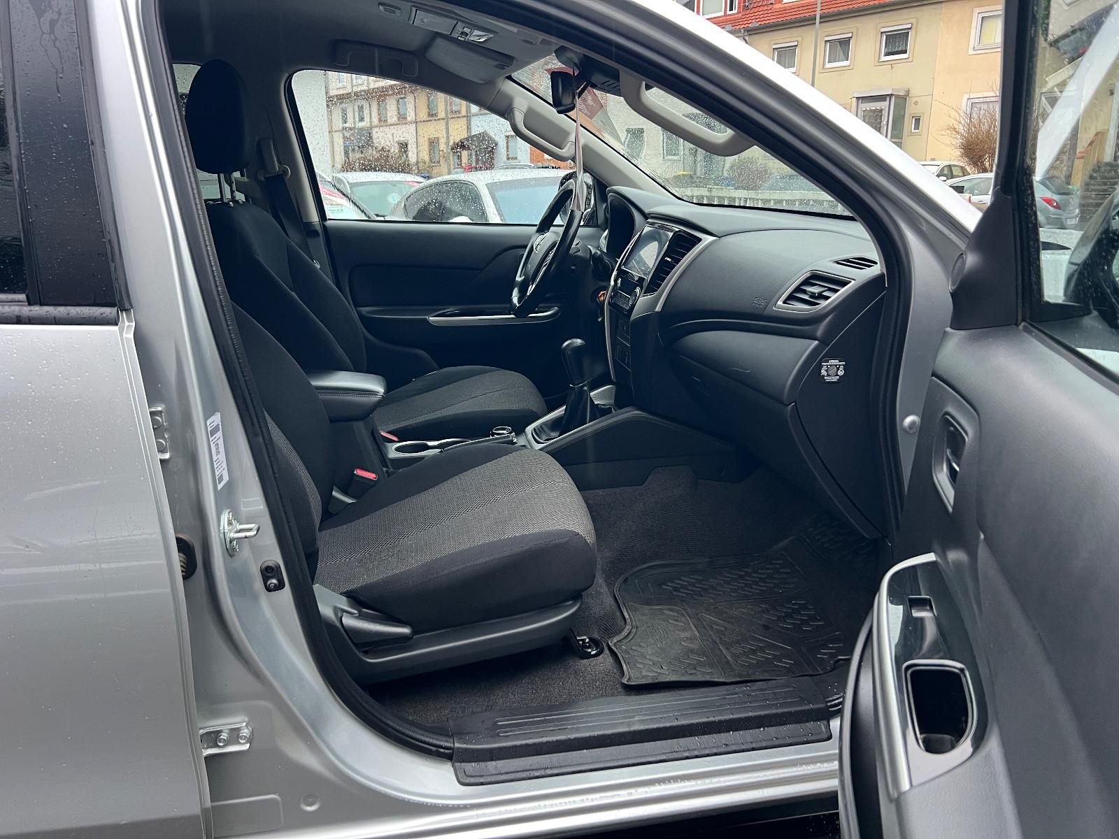 Mitsubishi L200/Doppelkabine 4WD/Kamera/Navi/Euro6/AHK