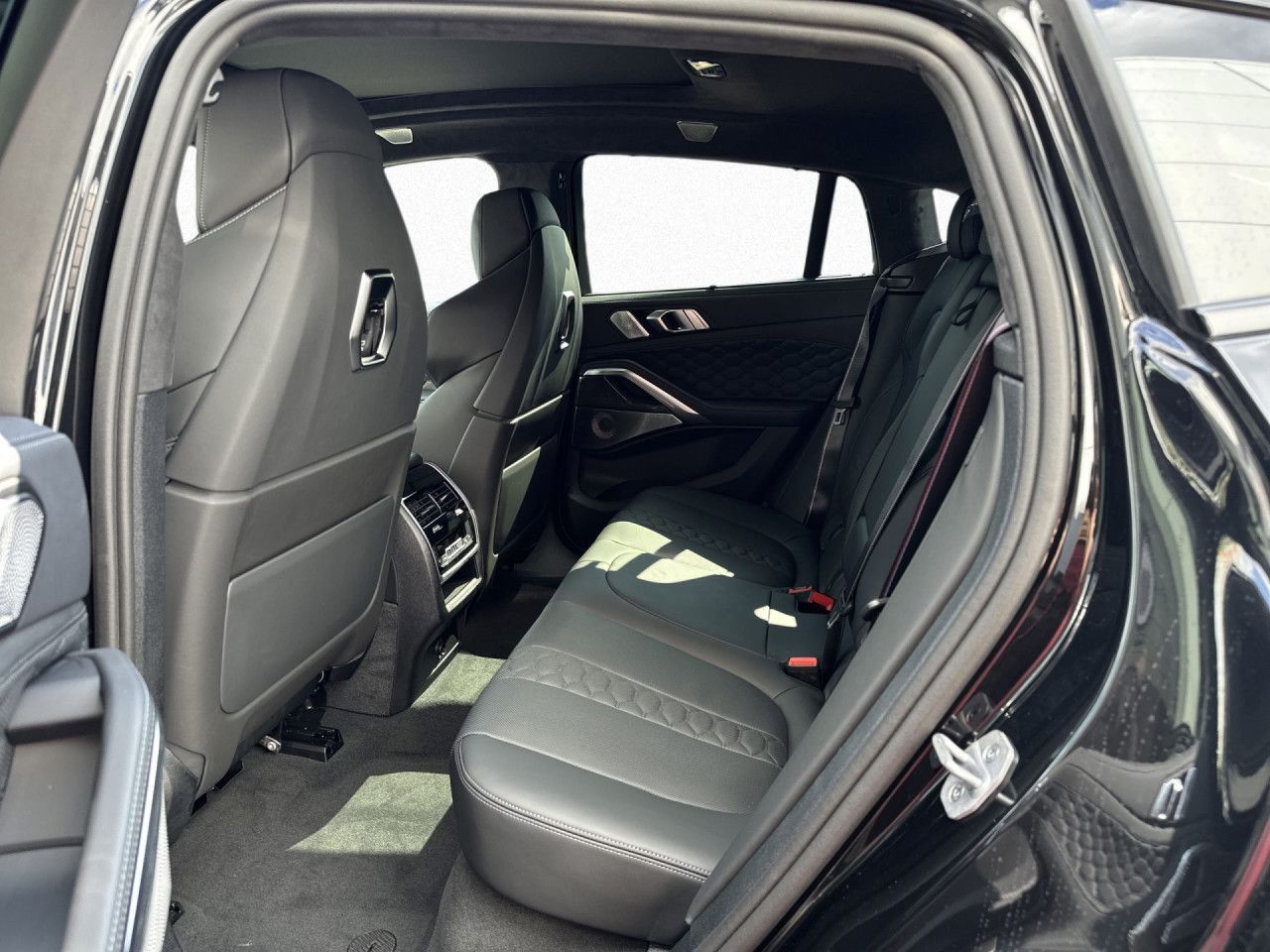 BMW X6 M - Bild 9