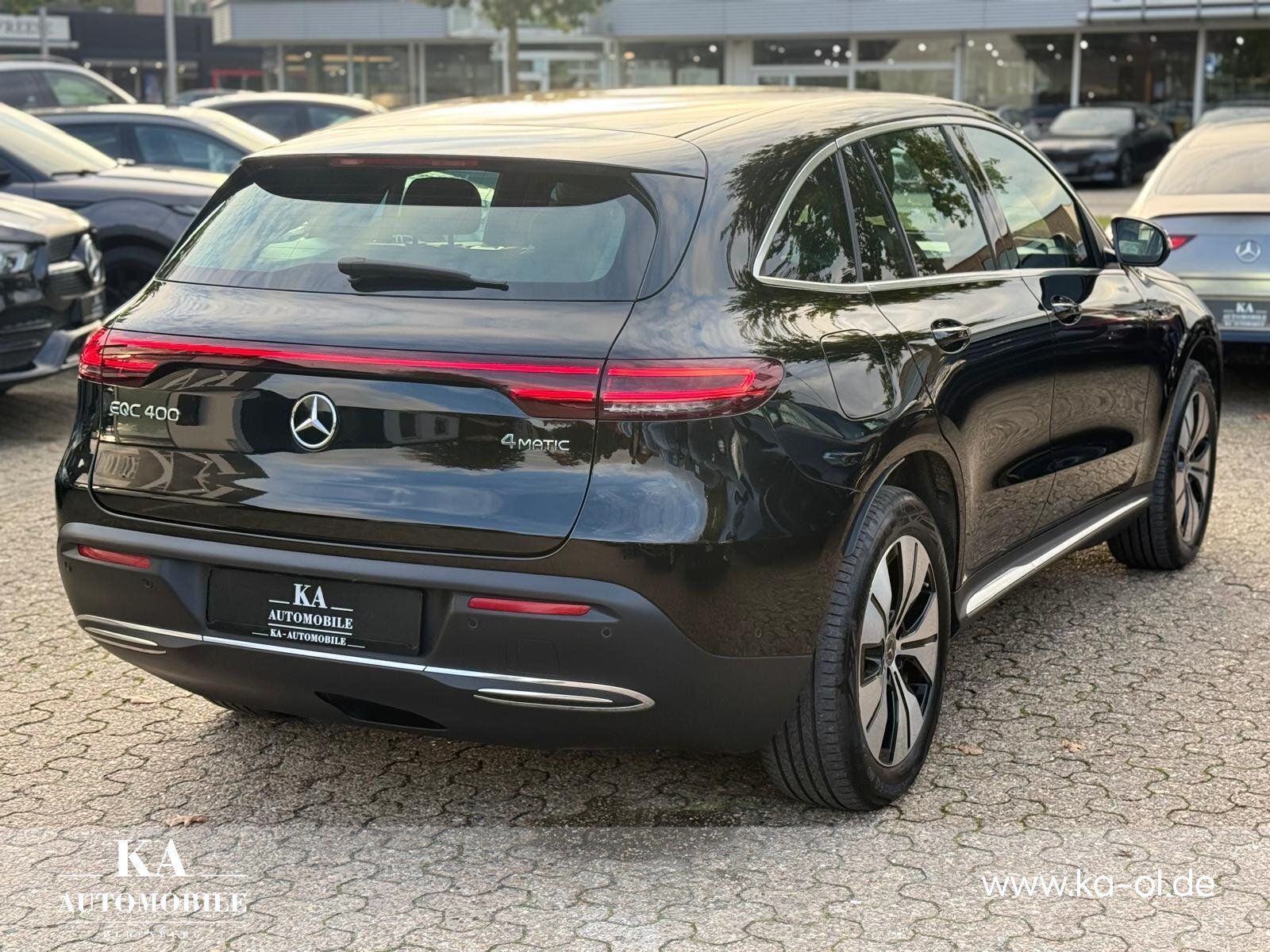 Mercedes-Benz EQC 400 4M AHK Kamera Carplay Shz foto 5