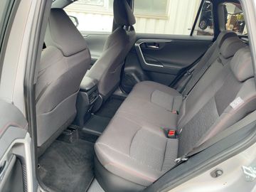 Toyota RAV 4 - 11