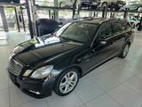Mercedes-Benz E 250 CDI "AVANTGARDE"NAVI"LEDER"E-SSD"XEN - Mercedes-Benz E 250 aus 2010: Cdi