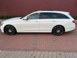 Mercedes-Benz E 220 Facelift AMG JS Mercedes Garantie Pano Sth - mit Diesel-Antrieb: Mercedes AMG