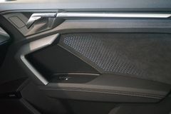 AUDI A3 Sportback 35 TFSI | 2x S line | Pano | Carbon AUDI A3 Sportback 35 TFSI | 2x S line | Pano | Carbon